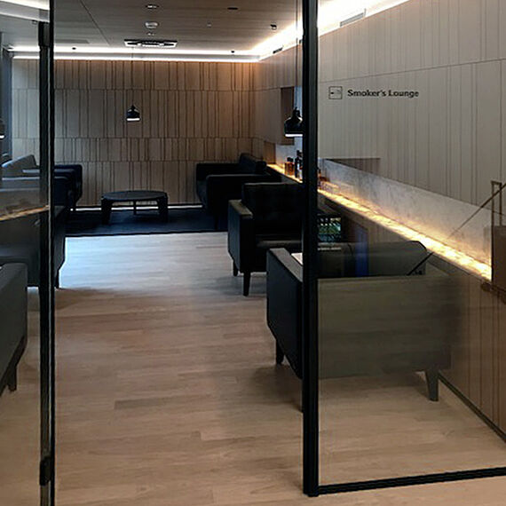 Glastrennwand SWISS First Class Lounge