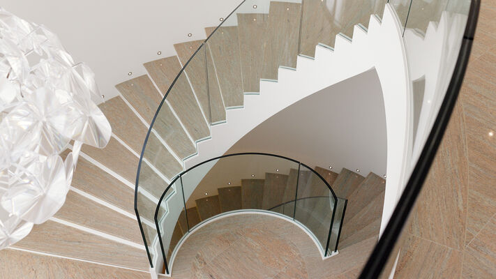 gebogenes Glas gebogenes Glas